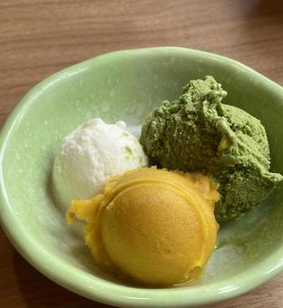 3種のジェラート 3種のジェラート ジェラート,冷たい食べ物,バニラの写真素材