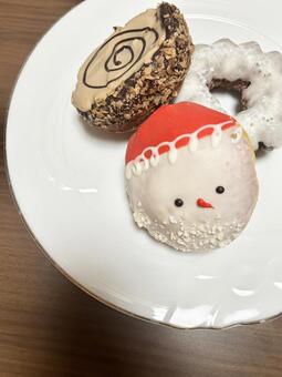 可愛いサンタクロースのドーナツ③ かわいい,サンタクロース,ドーナツの写真素材