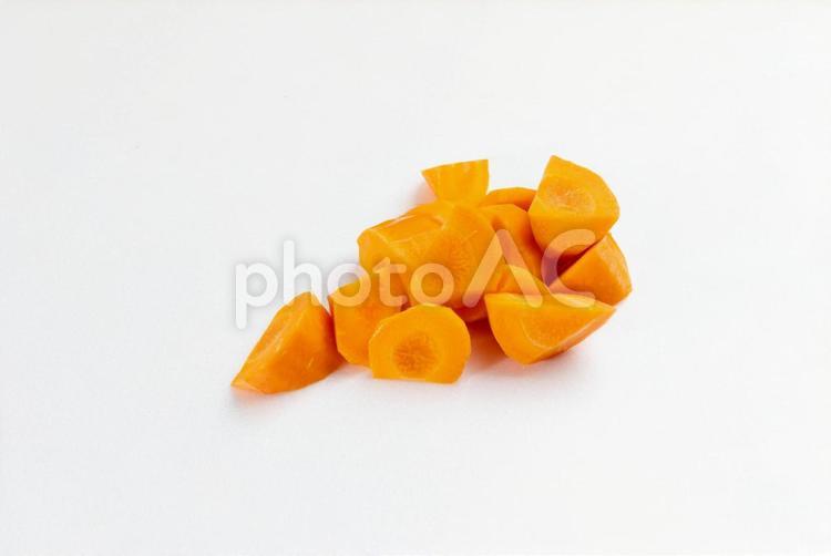 人参の乱切りってこういうやつ 人参,乱切り,食材の写真素材