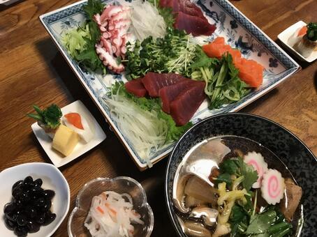 正月刺身盛り合わせとお雑煮なます黒豆 ごはん,なます,黒豆の写真素材