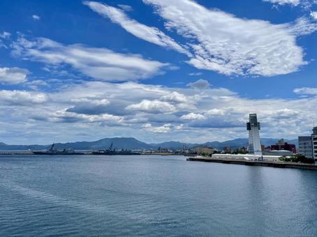 真夏の青森港中心部 青森港,青森市,青森県観光物産館アスパムの写真素材