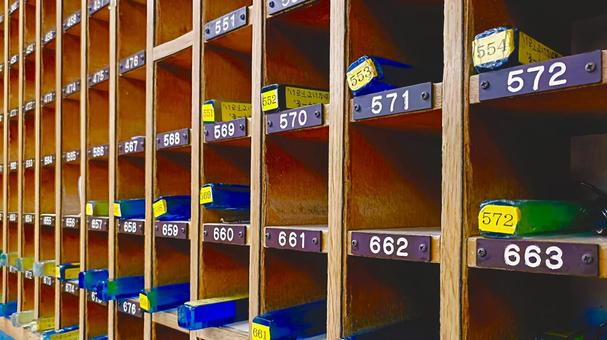 ホテルのキーボックス 柵,ホテル,ビジネスホテルの写真素材