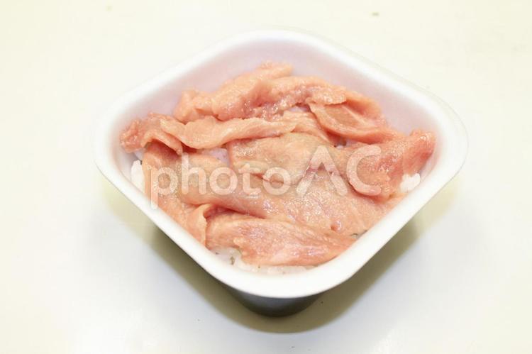 インドまぐろ切り落とし丼 海鮮丼,トロ,切り落としの写真素材