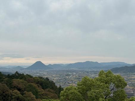 金刀比羅宮から眺める讃岐富士(飯野山) 金刀比羅宮から眺める讃岐富士(飯野山) 飯野山,讃岐富士,金刀比羅宮の写真素材