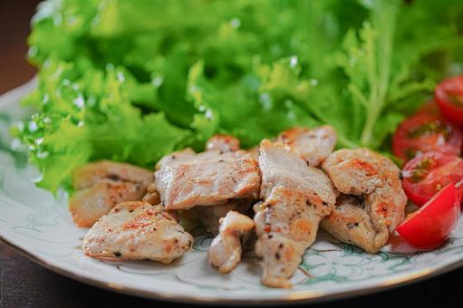鶏むね肉のソテー 鶏むね肉のソテー 食事,食卓,鶏肉の写真素材