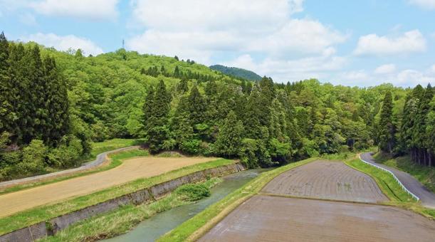 田と川、山と空 田と川、山と空 田,山,畑の写真素材