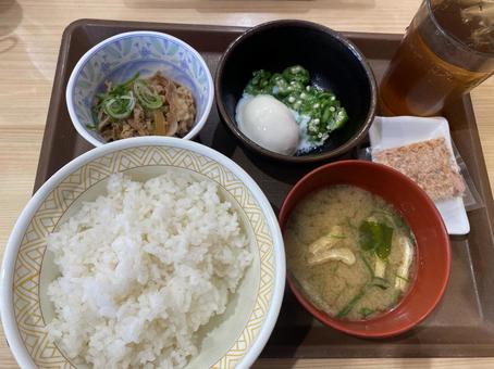 Breakfast: rice, miso soup, soft-boiled egg, beef, JPG