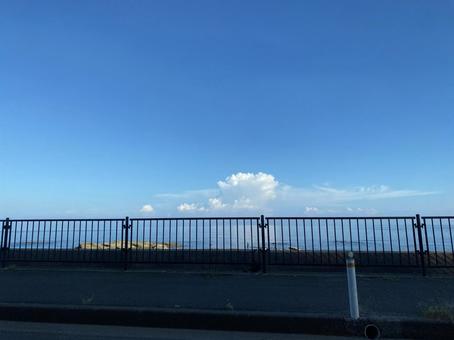 夏の日本海と空1 夏の日本海と空1 空,海,雲の写真素材