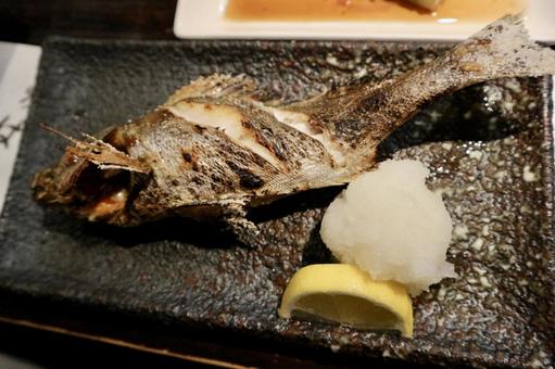 焼き魚 焼き魚の写真