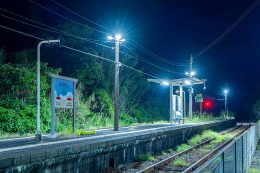 伊比井駅 伊比井駅の写真