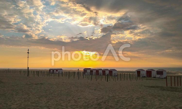 海　海岸　夕焼け　サンセット 夕景,空,海の写真素材