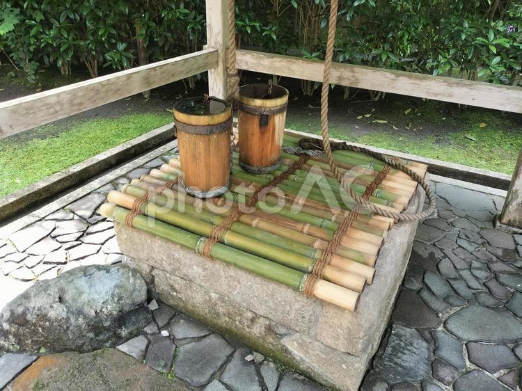 北鎌倉　明月院の瓶の井 瓶の井,井戸,鎌倉十井の写真素材