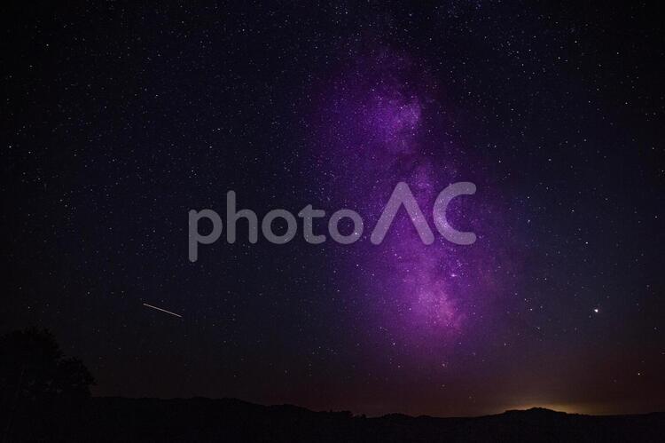 陸別町の天の川と流れ星 陸別町,天の川,流れ星の写真素材