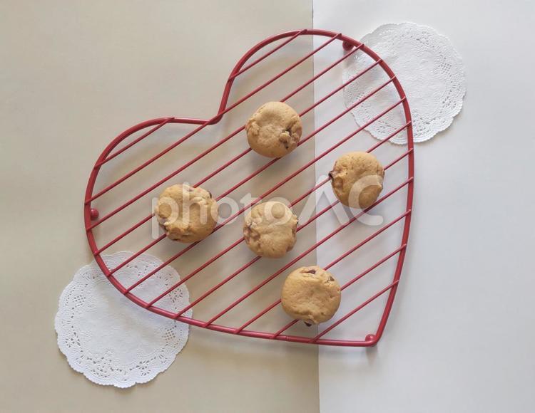 焼きたてを、召し上がれ ホワイトデー,ハート,焼き菓子の写真素材