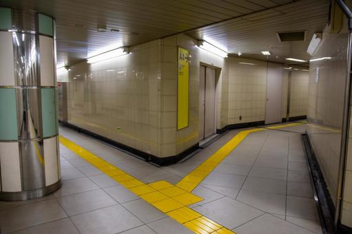 Underground passage, JPG