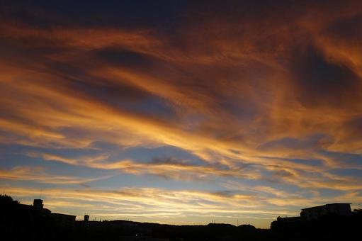 住宅街の夜明け~日の出前の夏~296 住宅街の夜明け~日の出前の夏~296 朝日,日の出,早朝の写真素材