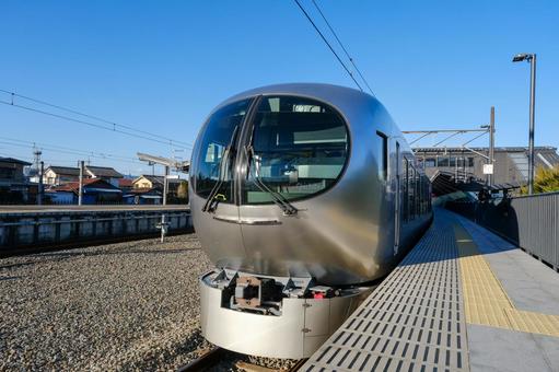 西武秩父駅に止まる特急ラビュー ちちぶ号 西武秩父駅に止まる特急ラビュー ちちぶ号 ラビュー,特急ちちぶ,西武鉄道の写真素材
