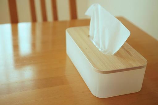 リビングに置かれたティッシュ ティッシュ,食卓,鼻をかむの写真素材