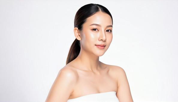 美容イメージの女性 白背景 美容イメージの女性 白背景の写真