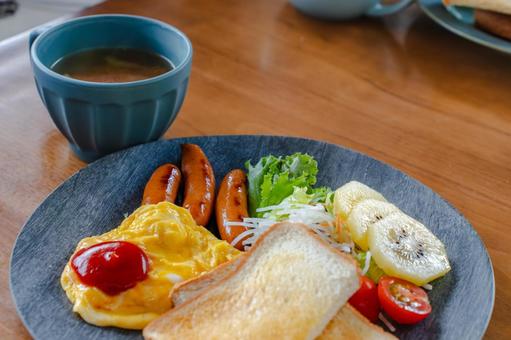洋風朝食プレート 朝食,トースト,パンの写真素材