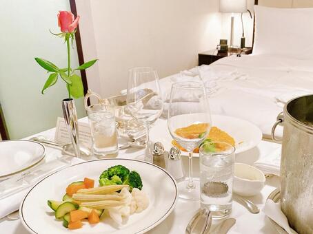 ルームサービス ルームサービス,ホテル,温野菜の写真素材