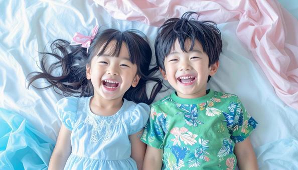 笑顔の子供たち 笑顔の子供たちの写真