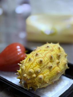 果物 ツノニガウリ,キワーノ,果物の写真素材