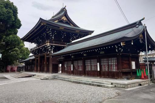 愛知県-真清田神社-楼門-境内側 愛知県-真清田神社-楼門-境内側の写真