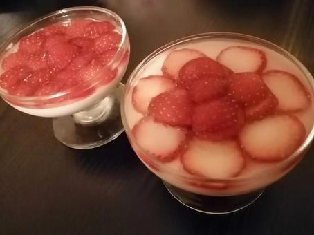 イチゴのスイーツ イチゴのスイーツの写真
