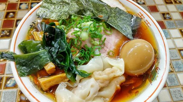 冷やしラーメン 冷やしラーメン,拉麺,麺類の写真素材