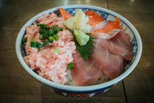 海鮮丼 海鮮丼の写真