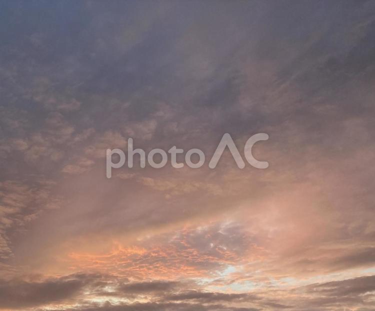 秋の夕焼け２ 夕焼け,夕日,夕方の写真素材