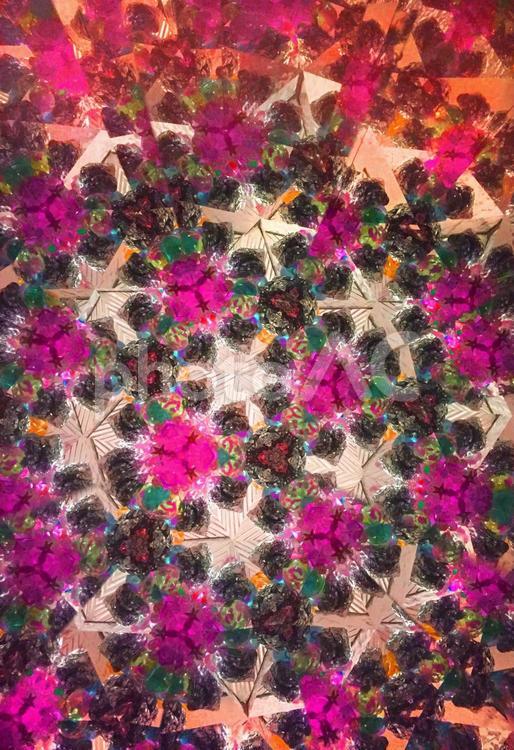 手作り万華鏡を覗いてみた 万華鏡,手作り万華鏡,模様の写真素材