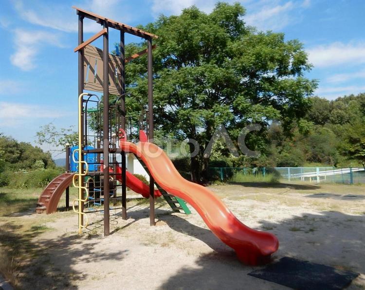 【風景写真】公園のすべり台 すべり台,公園,遊具の写真素材