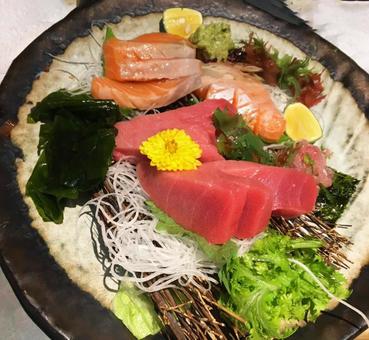 刺身盛り合わせ 刺身盛り合わせの写真