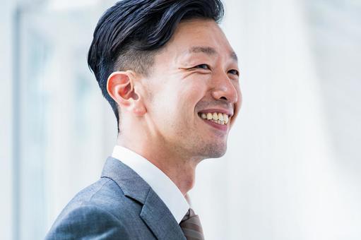 Smiley businessman, un homme d'affaires, milieu, moyen âge, JPG