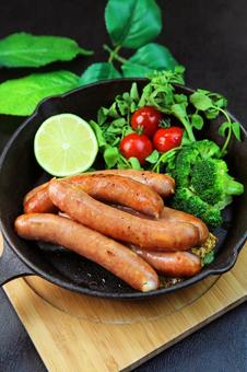 ソーセージ ソーセージ ソーセージ,豚肉,加工食品の写真素材