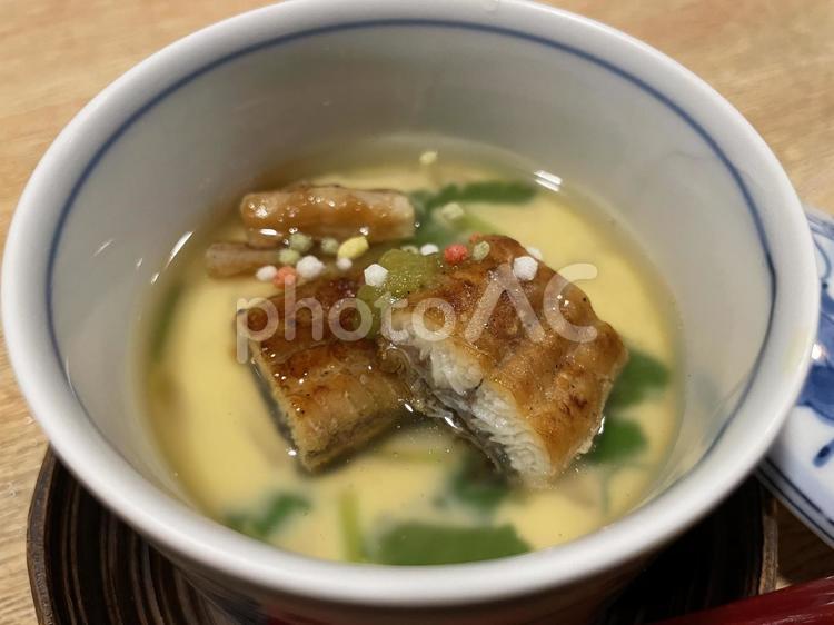う茶蒸(うなぎ入り茶碗蒸し) 鰻,うなぎ,ウナギの写真素材