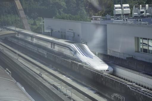 リニアモーターカーの運転試験 リニアモーターカーの運転試験 リニアモーターカー,旅,産業の写真素材