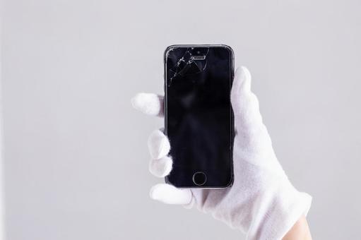 割れたスマホの画面 割れたスマホの画面 スマホ,スマートフォン,画面の写真素材
