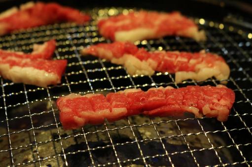 焼肉　網焼きの写真