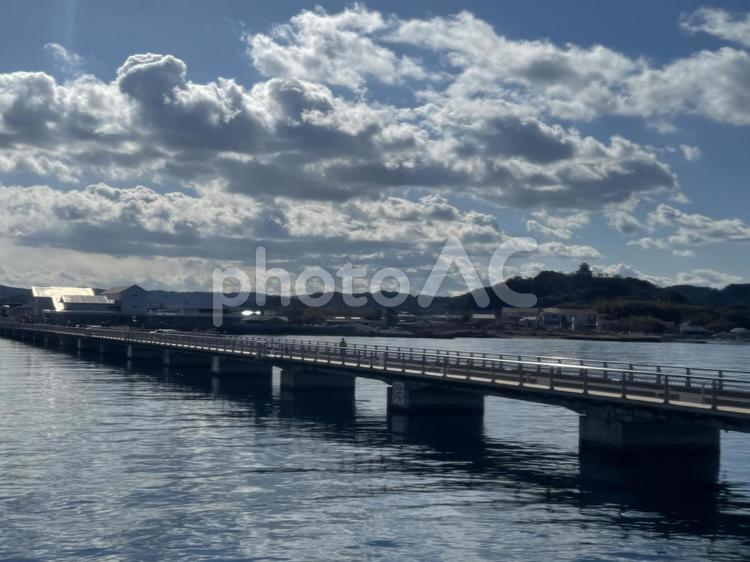 館山港の桟橋 館山港,桟橋,晴れの写真素材