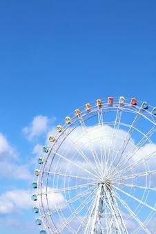 観覧車と青空 観覧車と青空の写真