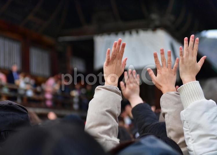 何かを求める手 手,腕,求めるの写真素材