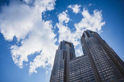 都庁と青空 都庁と青空 美しい,歴史,風景の写真素材