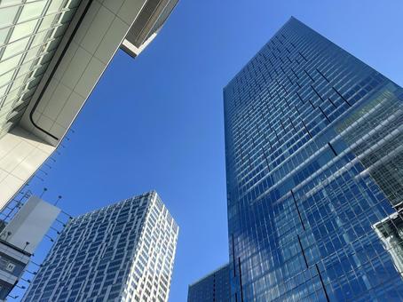 渋谷のビルと空-1 渋谷,東京,ビルの写真素材