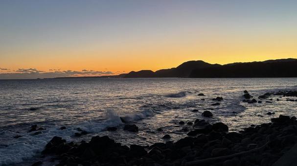 夕方の海辺 夕方の海辺の写真