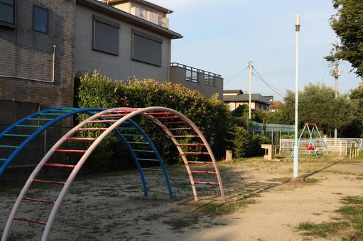 小さな公園 公園,遊具,夕方の写真素材