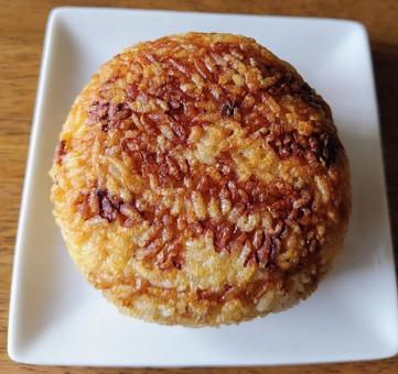 焼きおにぎり 焼きおにぎり 手作り,自家製,おむすびの写真素材