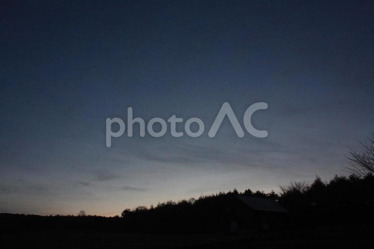 星座の森　朝　３ 早朝,山,空の写真素材